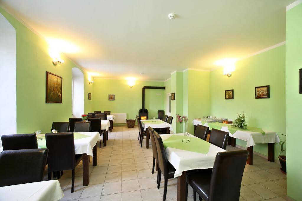 Penzion Zámecká Zahrada Český Krumlov Exterior foto